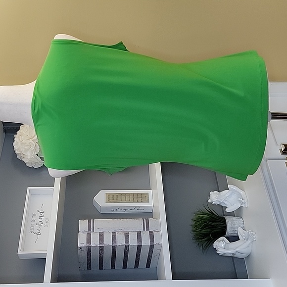 Tommy Hilfiger Sleeveless Tank Top - Picture 4 of 5